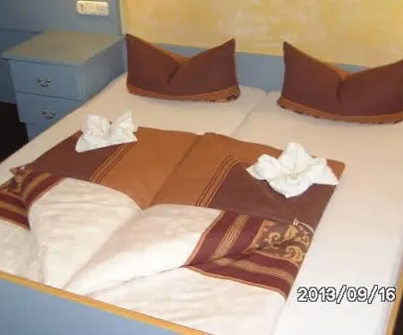 Fruhstuckspension Carlo 솔덴